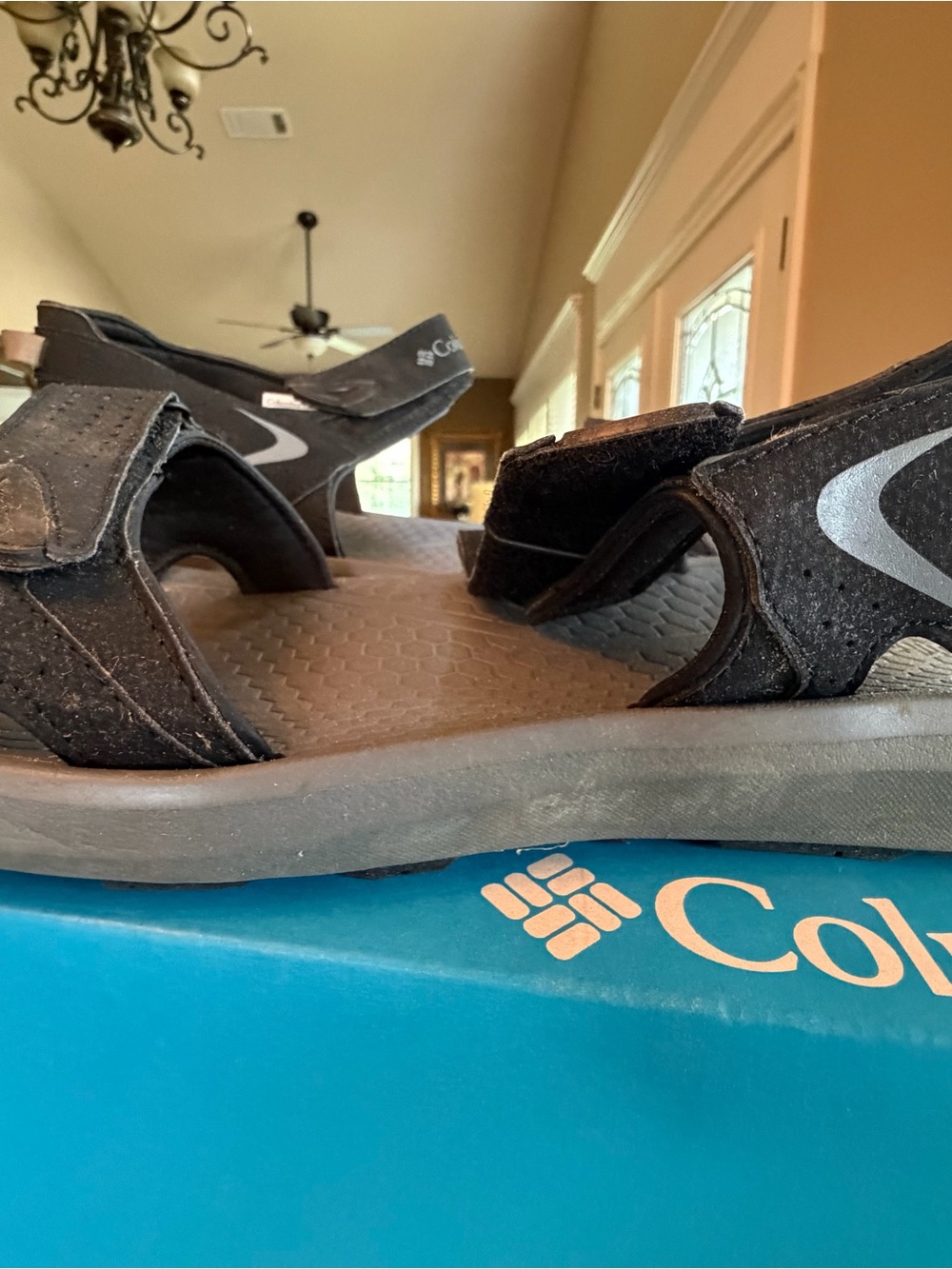 Columbia Men’s Black and Gray Adjustable Strap Sandals